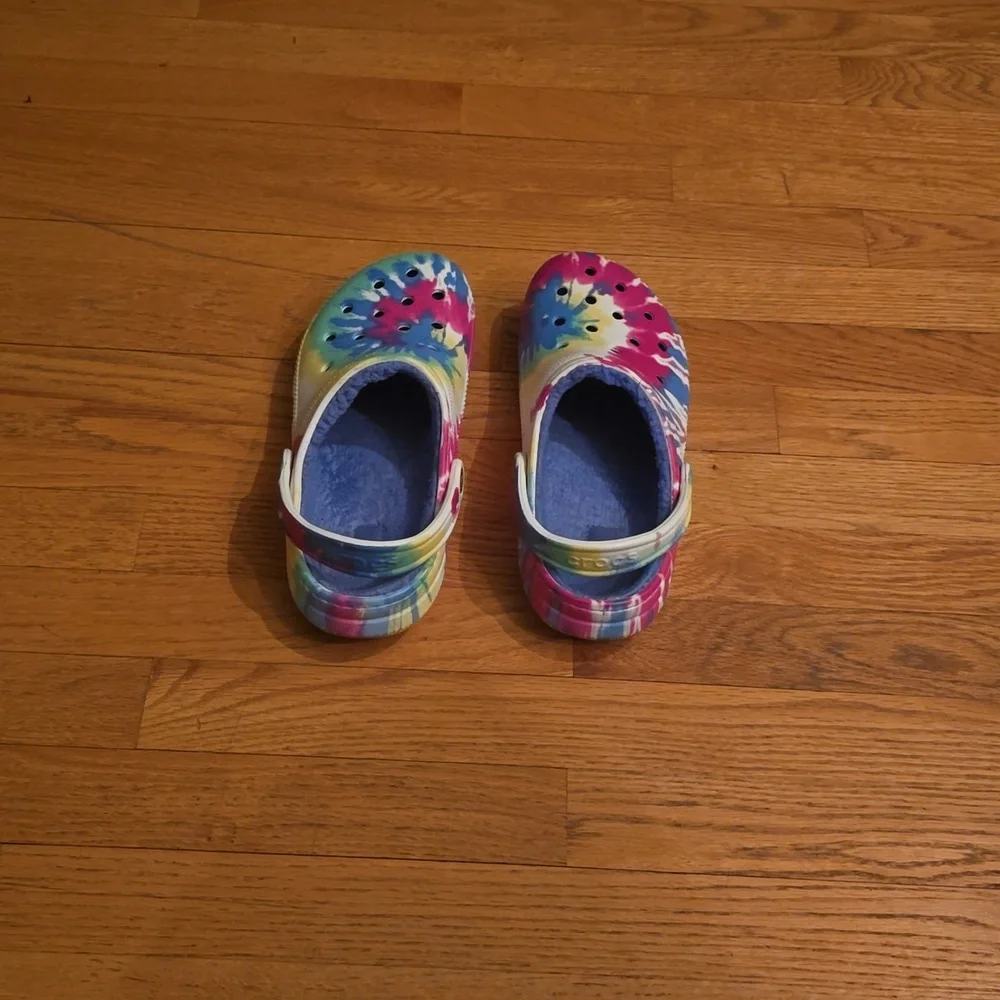 Crocs Clogs - Picture 4 of 5